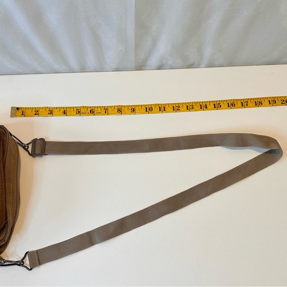 Vintage Retro Action Bags Tan Hiking Water Resistant - Picture 7 of 8